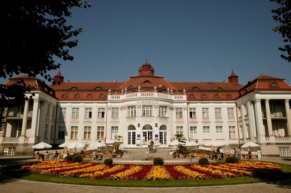 Pension Lukas Karlovy Vary Exterior foto